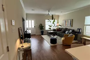 4327 Robertson St, Houston, TX 77009 - Photo 9