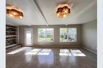 16450 Hibiscus Lane, Friendswood, TX 77546 - Photo 3