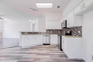 5110 Blanco Dr, Pearland, TX 77584 - Photo 17