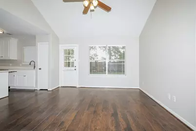 16325 Sun View Lane, Conroe, TX 77302 - Photo 3