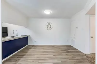 1100 Graham Drive #1203, Tomball, TX 77375 - Photo 7