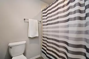 7419 French Quarter Ct, Fulshear, TX 77441 - Photo 25