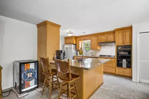 413 Mebane Ln, Rosenberg, TX 77471 - Photo 3