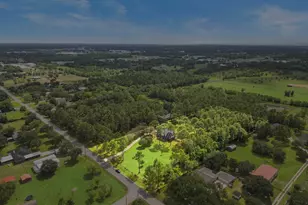 691 Co Rd 351, Alvin, TX 77511 - Photo 3