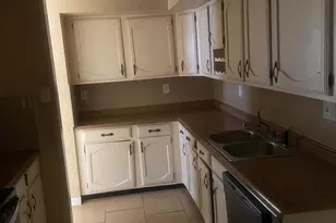 15607 Summer Briar Ct, Houston, TX 77489 - Photo 5