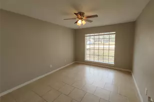 633 Mosswood Dr, Conroe, TX 77302 - Photo 29