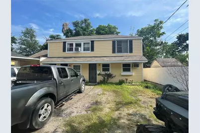 319 Melbourne Street, Houston, TX 77022 - Photo 1