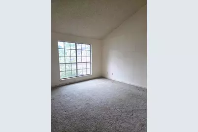7971 Kendalia Drive, Houston, TX 77036 - Photo 13