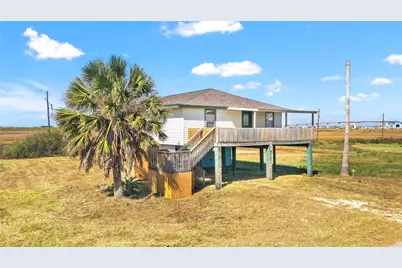 910 Monument Drive, Surfside Beach, TX 77541 - Photo 1