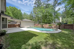 2 S Duskwood Pl, The Woodlands, TX 77381 - Photo 25