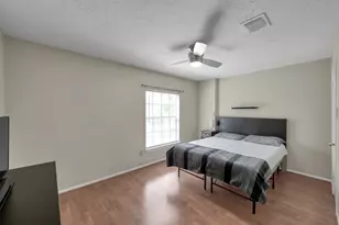 2 S Duskwood Pl, The Woodlands, TX 77381 - Photo 23