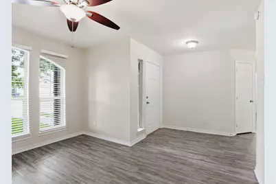 2325 Shady Tree Lane, Conroe, TX 77301 - Photo 11