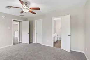 2325 Shady Tree Ln, Conroe, TX 77301 - Photo 23