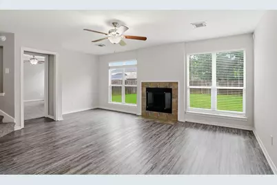 2325 Shady Tree Lane, Conroe, TX 77301 - Photo 15