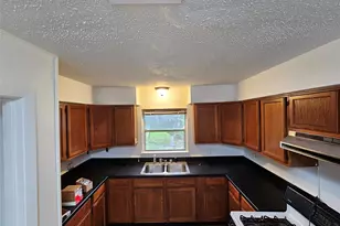 201 Delta St, Pasadena, TX 77506 - Photo 5