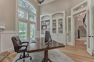 62 Silvermont Dr, The Woodlands, TX 77382 - Photo 13