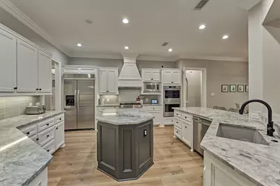 62 Silvermont Drive, The Woodlands, TX 77382 - Photo 15