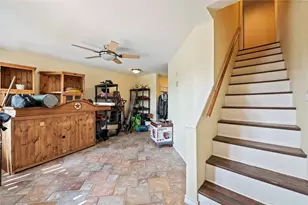 40 Lakeside Dr, Hitchcock, TX 77563 - Photo 9