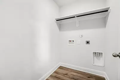 4401 West Bayou Maison Circle, Dickinson, TX 77539 - Photo 15