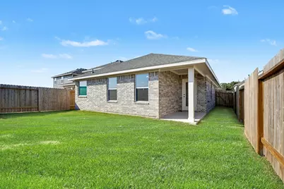 4401 West Bayou Maison Circle, Dickinson, TX 77539 - Photo 17