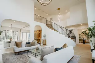 1741 Gardenia Dr, Houston, TX 77018 - Photo 3