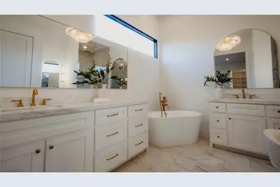 1741 Gardenia Drive, Houston, TX 77018 - Photo 15