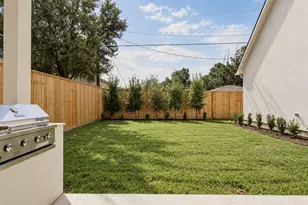 1741 Gardenia Dr, Houston, TX 77018 - Photo 33