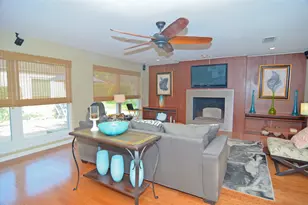 4247 Crownwood Dr, Seabrook, TX 77586 - Photo 11