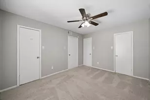 201 Emerson St, Houston, TX 77006 - Photo 9