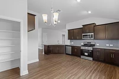 2246 W Post Oak Circle, Dayton, TX 77535 - Photo 3