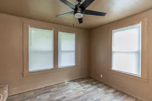 8265 McLean St, Beaumont, TX 77707 - Photo 19