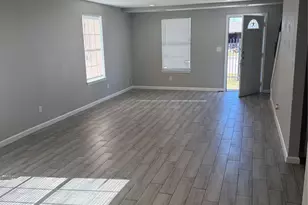 8502 N Main St, Houston, TX 77022 - Photo 3