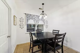 191 Maple Grove Dr, Conroe, TX 77384 - Photo 11