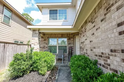 1304 Winding Willow Drive, Pinehurst, TX 77362 - Photo 3