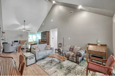 197 Sunset Lake, Huntsville, TX 77340 - Photo 7