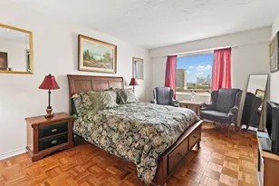 1400 Hermann Dr, Houston, TX 77004 - Photo 23