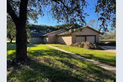 1005 Redberry Hill Road, Baytown, TX 77521 - Photo 5