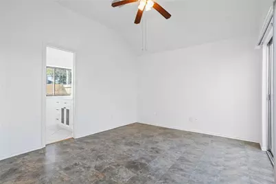 1114 Lochmoor Lane, Pearland, TX 77546 - Photo 11