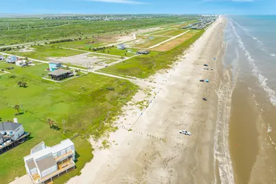 4021 11 Mile Road, Galveston, TX 77554 - Photo 5