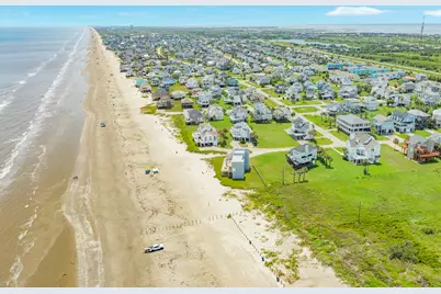 4021 11 Mile Road, Galveston, TX 77554 - Photo 3
