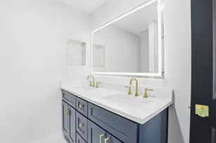 1722 Cherry Bend Dr, Houston, TX 77077 - Photo 15