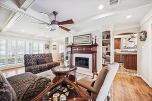 1502 Adkins Rd, Houston, TX 77055 - Photo 11