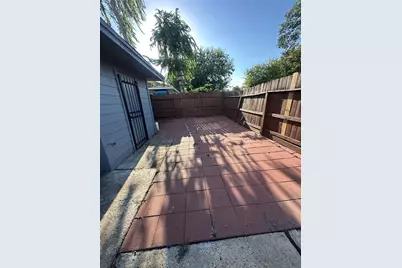 12808 Dairy Brook Drive, Houston, TX 77099 - Photo 13