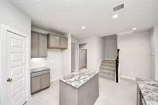 11127 Rose River Dr, Houston, TX 77044 - Photo 11