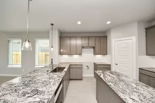 11127 Rose River Dr, Houston, TX 77044 - Photo 7