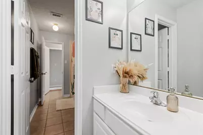 5614 Savannah Woods Lane, Rosharon, TX 77583 - Photo 9