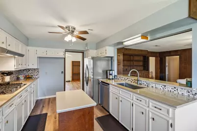 515 Northwood Drive, Conroe, TX 77303 - Photo 17