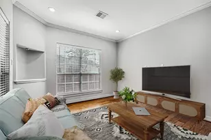 806 E 29th St, Houston, TX 77009 - Photo 5