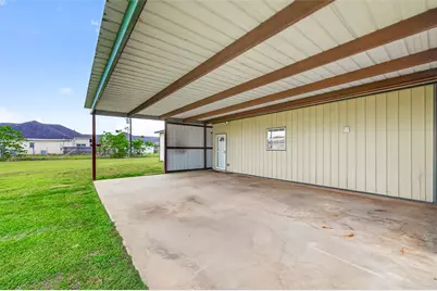 11802 Padon Road, Needville, TX 77461 - Photo 3