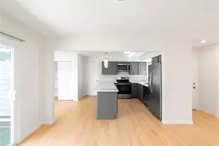 6423 Coachwood Dr, Houston, TX 77035 - Photo 15